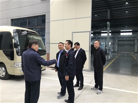 熱烈歡迎市領導蒞臨申容工廠 熱烈歡迎市領導蒞臨申容工廠